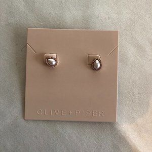 NWT rose gold teardrop pearl earrings with diamonds